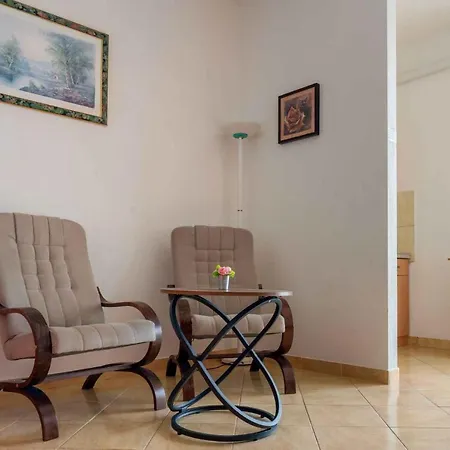 1 Apartment Baska Voda