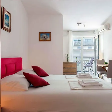 Apartment 1 *