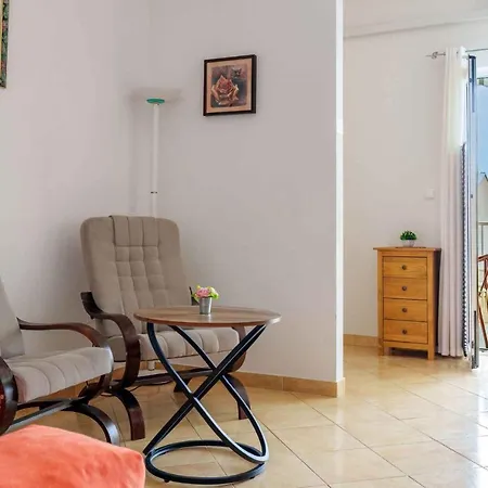 1 Apartment Baska Voda